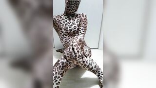 Japanese Crossdresser in the Fetish Leopard Zentai
