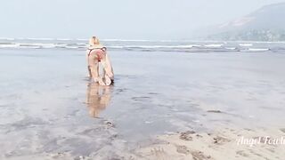 Tik Tok Horny Babe Masturbating while Strangers Run by on the Beach. Angel Fowler