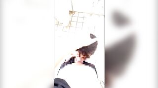 【素人×大学生】ちんちん大好き淫乱女子から連絡きたので昼間から公衆トイレで咥えさせてきた。