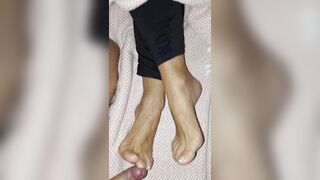 Sexy games with Selena's toes