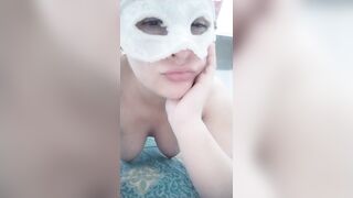 Pov mexicana latina milf secretaria se graba cuando la estan follando en doggy style y se le ven unos ricos senos