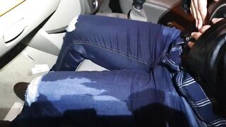 ⭐ Girl totally pisses her blue jeans in public! couldnt hold it!