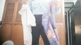 I change my clothes in front of the camera in my virtual class