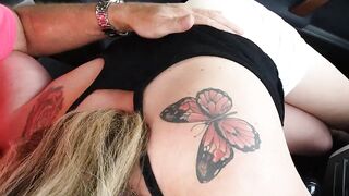 NZ MILF Slut sucks Masters Cock while driving in busy Traffic