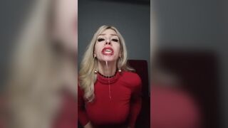 Messy face, red lipstick and a lot of saliva. Fuck me, feed me, give me your ice-cream