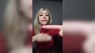 Messy face, red lipstick and a lot of saliva. Fuck me, feed me, give me your ice-cream