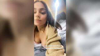 Showing you my sexy green lingerie