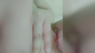 Fat slut has fun clamping & playing with clothes pins on nipples