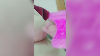 Fat slut has fun clamping & playing with clothes pins on nipples