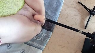 sex machine destroys girlfriend's pussy at high speed