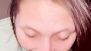 LuluLemmons PLEASE FUCK MY THROAT, FUCK IT HARD!!