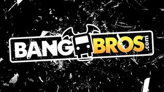 BANGBROS - Asian Paisley Page's Dick Sucking Lips getting to Work